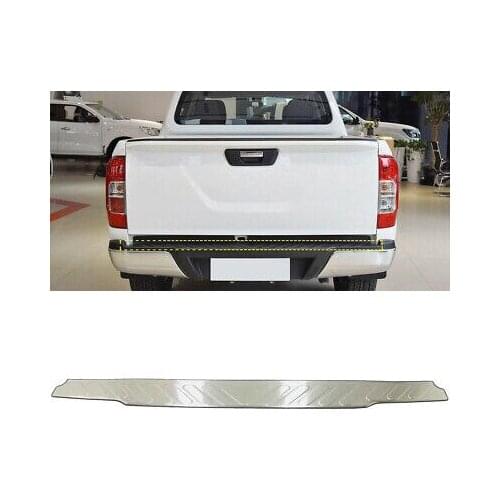 Steel Silver Outer Rear Bumper Protector Sill Trim For Nissan Navara NP300 15-19