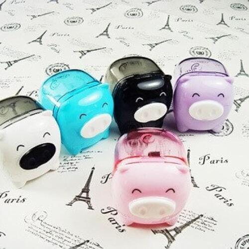 Deli 0557 standard cute pig fantastic toy pencil sharpener