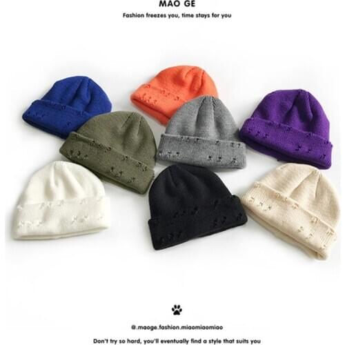 Fashion Casual Adult Hats and Caps Unisex Winter Warm Hats for Women Men Woolen Knitted Hat Holes Skullies Beanies Accessories