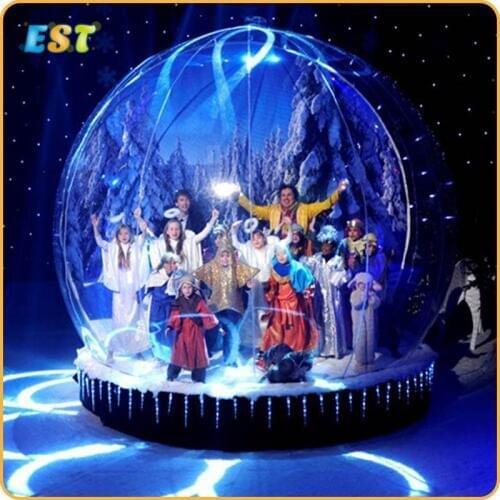 Holiday Backdrop Inflatable Snow Globe Durable PVC For Promotion Event