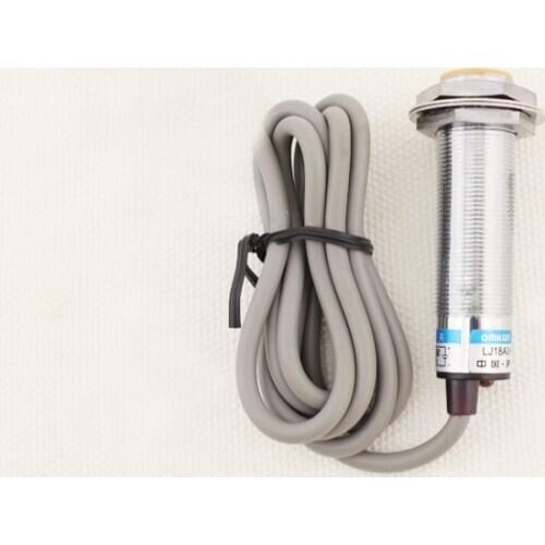 M18 NO 2 WIRE 5mm Approach Sensor Inductive Proximity Switch 90-250VAC LJ18A3-5-J/EZ