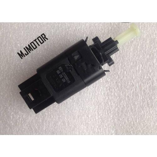 Brake light switch for Chinese CHERY TIGGO5 7 T21 2.0L G5 B21 E3 A19 Auto car motor parts B21-3720010