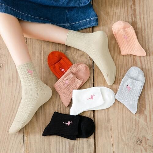 New Fashion Ladies Socks Personality Trend Cartoon Flamingo Embroidery Campus Series Cotton Breathable Non-slip Female Stockings