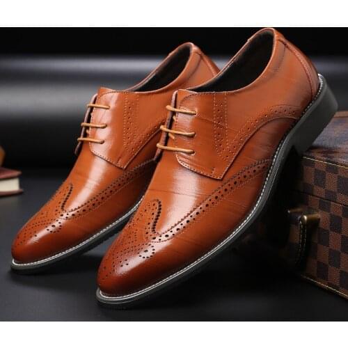 Luxury Brand Mens Dress Shoes Genuine Leather Brogue Shoes Men Formal Moda Italiana Elegant Shoes Men Classic Sapato Masculino