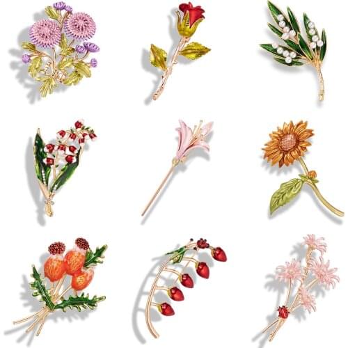 Enamel Flower Brooches Women Elegant Fashion Rose Sunflower Daisy Magnolia Daffodil Pomegranate Flower Beetle Pins Party Jewelry