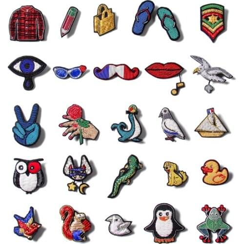 DIY New High quality 3D Hand embroidered badges wing/ Envelope/hat Armband Brooch applique for Coat Trousers