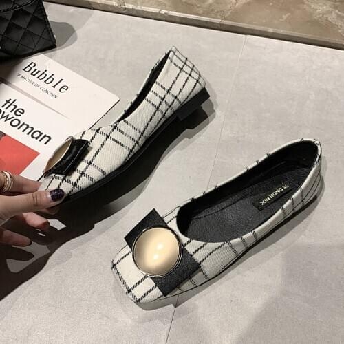 2020 Spring Women Comfortable Casual Designer Shoes for Women Luxury Metal decoration Elegant Flats Office Ladies Shoes U19-39