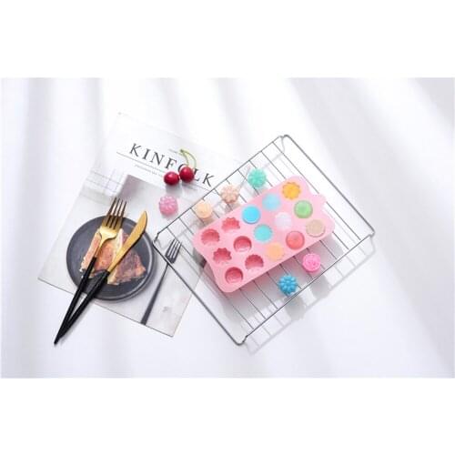 15 Cavities Flower Shaped Silicone Chocolate Cake Mold Ice Tray Jelly Pudding Mold Handmade Soap Mold Diy Kitchen Baking Mold
