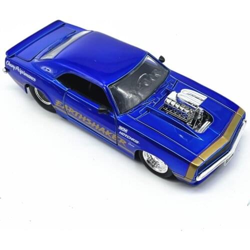 Diecast 1:24 Chevrolet Camaro Modified Letter Painting Version 19cm Alloy Movable Wheels Can Open The Door Model Car Toy