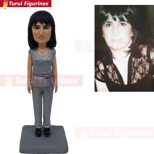 Wifes mini statue porcelain chinese figurines for home decor decorations sculpture wife birthday present gift custom design