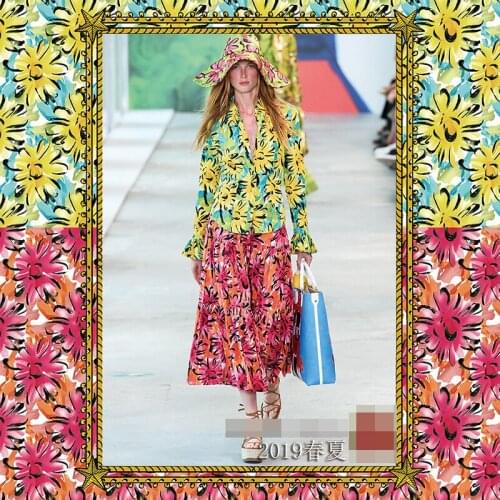 New pre-sale spring and summer fashion week new polyester printed fabric dress fashion cloth hot wholesale
