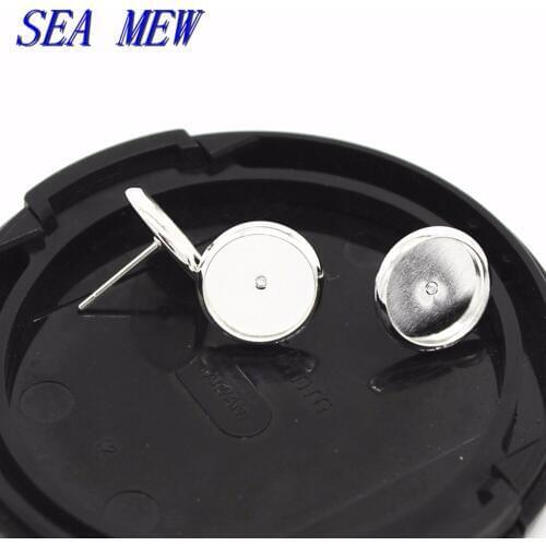 SEA MEW Women's Silver Earrings