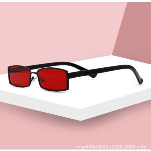 Retro Sunglasses Mens Small Rectangular Sunglasses Retro Polarized Ladies Metal Frame Black Pink Men & Women Sunglasses