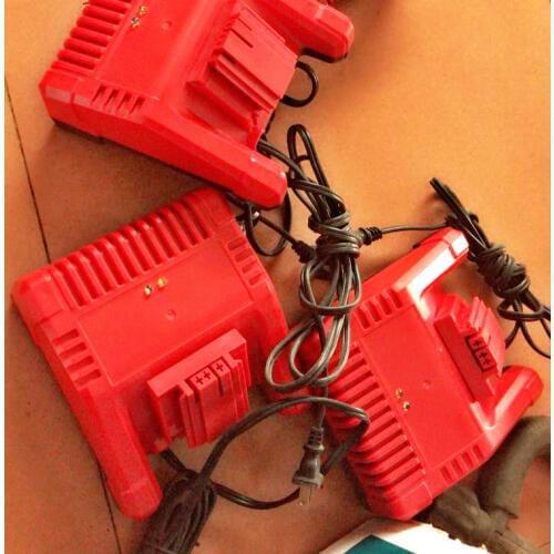 Battery Charger For 28V Milwaukee Lithium Battery Fit With US plug 110-240V