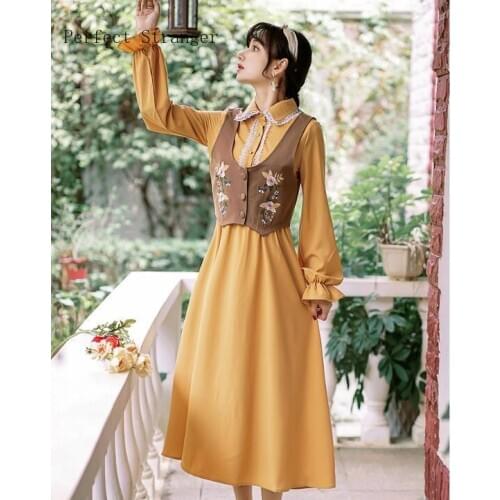 2021 Spring New Arrival Hot Sale Peter Collar Lace Long Sleeve Chiffon Long Dress +Flower Embroidery Vest Suits Yellow