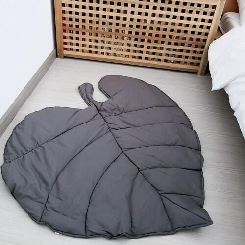 Ins Cotton Leaf shape Baby Blanket Play Mat children Climbing Pad Cartoon Infant Creeping Mat Playmat Floor Carpet home decorate