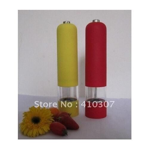 Nice Electronic Pepper Mill Pepper ABS Plastic Mill Sea Salt Spices Mill Grinder High Quality Retail Hot Sale Freeshipping 1 pcs