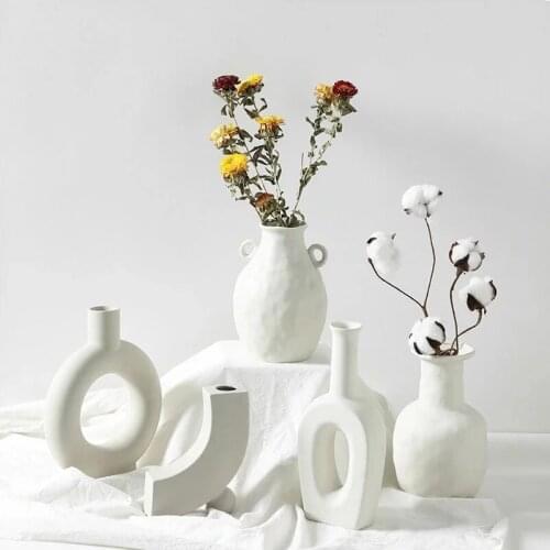 Nordic Minimalist Ceramic Desktop Vase Ornaments Dried Flower Modern White Plant Art Arrangement Creative Pots Decoration Home