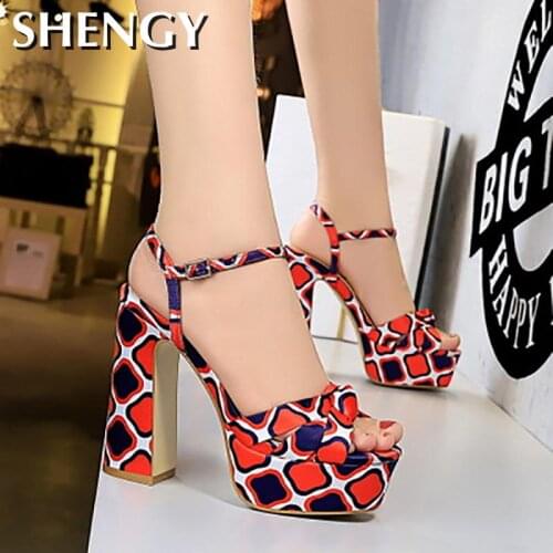 Colorblock High Heel Ladies Sandals 2020 Satin Flowers Super High Heel Waterproof Fish Head Word Sandals Rainbow High Heels