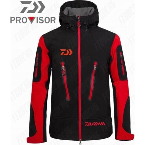 Daiwa Outdoor Soft Shell Jacket Men Waterproof Rain Coat Outdoor Hiking Clothing Windproof Soft Shell Fleece Fishing Jackets