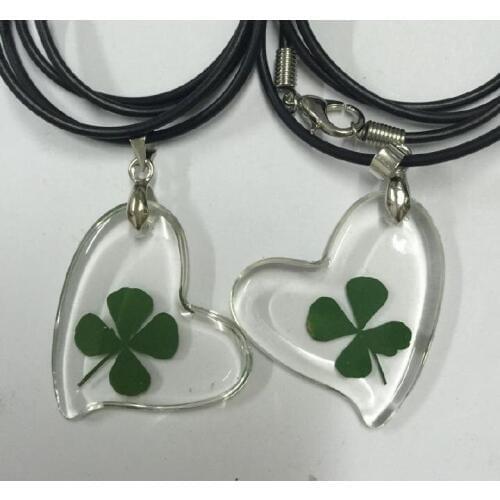 FREE SHIPPING 18 pcs real green jewelry natural four leaf clover heart lucid bottom pendant