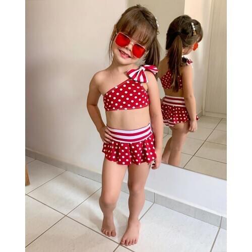 Girl’s Polka Dot Swimsuit Set Fashion Bow One-Shoulder Sleeveless Top and Skirt Stitching Swim Shorts