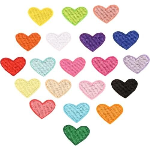 20Pcs Assorted Colors Cute Mini Heart Sew/Iron On Appliques Embroidery Patches Badges Garment Embellishments DIY Crafts