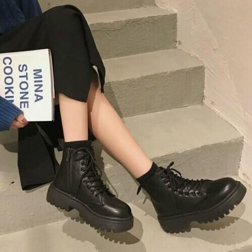 2020 Fashion Punk Style Platform Women Boots Womens Motorcycle Boot Fashion Ladies Chunky Shoes Round Toe Black Plus Size 35-43