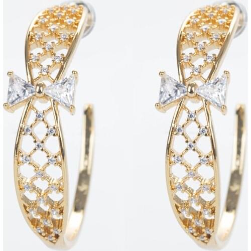 Lassic Shining Arc Large Circle Triangle Full Zircon Earrings Fashion Jewelry Gift Club