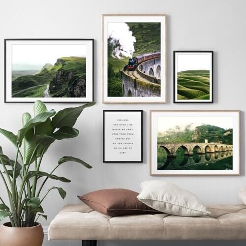 Wand Kunst Leinwand Malerei Nordic Stil Drucken Frühling Landschaft Berg Zug Stein Bogenbrücke Poster Modulare Bilder Wohnkultur