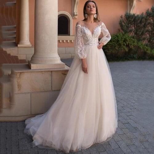 Glitter Wedding Dresses Appliques Long Sleeves Boho Wedding Gowns Robe de Mariage Scoop Backless Bridal Gowns