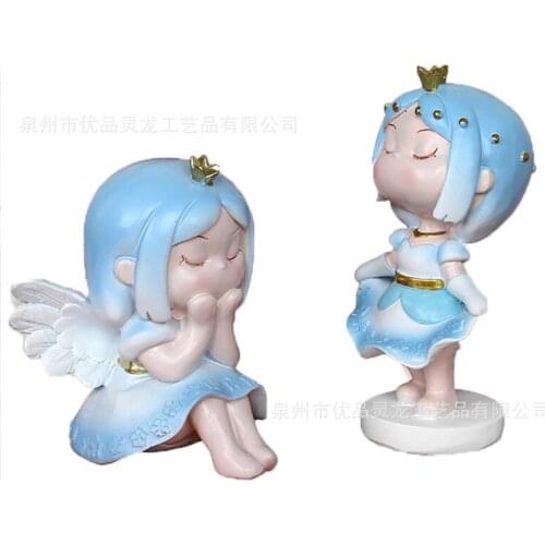 Nordic Style Crown Girl Resin Decoration Living Room Creative Childrens Room Fairy Tale Decoration Home Housewarming Gift