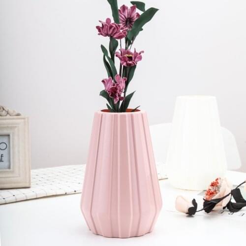 2021 New Creative Plastic Flower Vase Nordic Decoration Home Urban Garden Decorative Vases Home Decoration