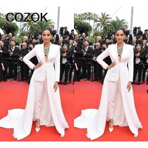 Elegant Jumpsuit Prom Dresses Outdoor V Neck Long Sleeves Celebrity Evening Gowns 2021 Overskirt Pant Suit Dubai Evening Dress