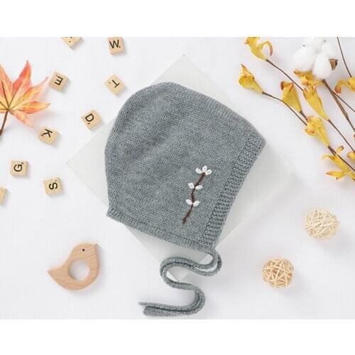 Newborn Baby Girls Boys Knit Bonnets, Soft Comfortable Winter Warm Beanie Hat with Floral Embroidery 2020 New Autumn Winter