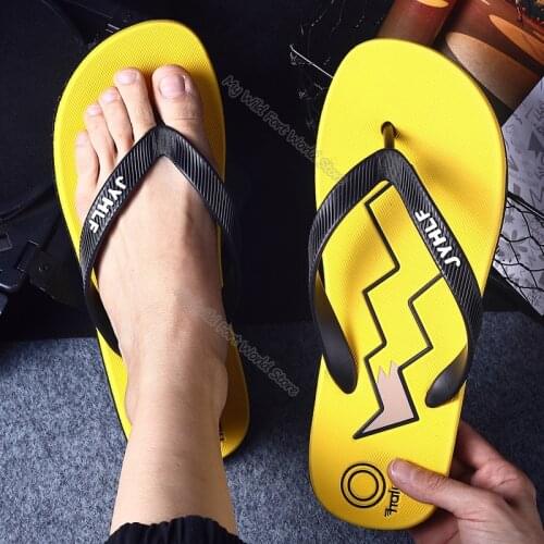 Pikachu Men Flat Slippers Pokemon Summer Non-slip Flip Flops Man Anime Cartoon Beach Sandals Bath Slippers Casual Home Shoes