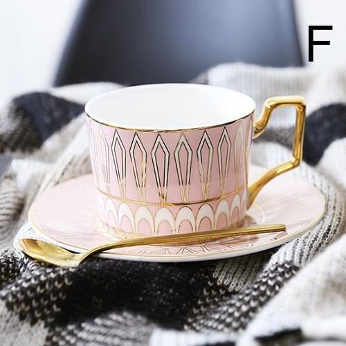 Top Grade Porcelain coffee cup and saucer bone china coffee set mosaic design outline in gold tea cup and saucer set saucer set