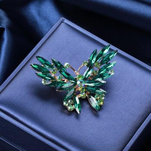 Fashion Exquisite Rhinestone Butterfly Brooch for Woman Party Casual Clothing Accessories