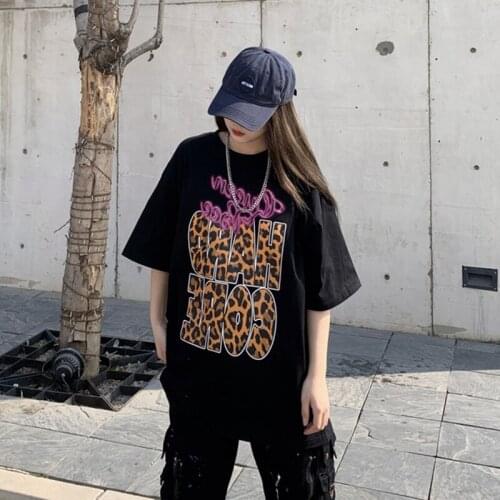 Women Anime T Shirt 2021 Summer Y2k Tops Tees Harajuku Kawaii Female Tshirt Aesthetic Streetwear Women Clothing Femme T-shirts