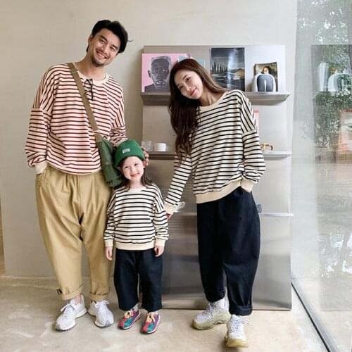 Spring And Autumn Parent-child Hoodie Casual Outfit Boys And Girls Casual Round Neck Stripe Print Shirt Family Matching Clothes