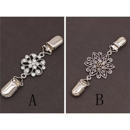 Silver Blossom Patterns Brooch Clip For Sweater Shawl Keeper Collar Buckle Holder Garters Garment Accessories Jewelry