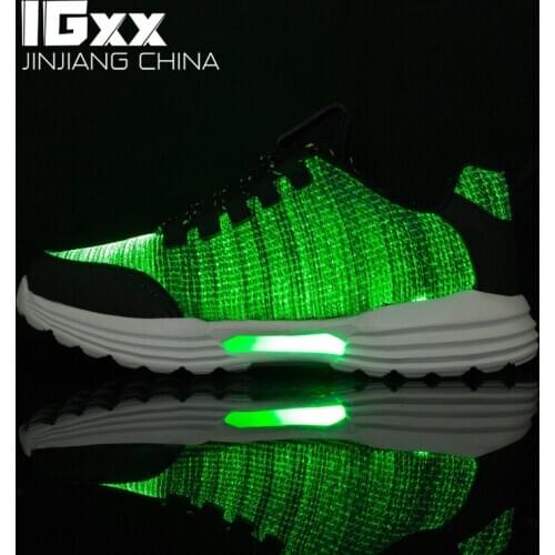 IGxx OPTIC LED Shoes Light For Men LED Light up Sneakers USB Recharging Fiber OPTIC Cloth Elastic Sole Glowing Luminous Flashing