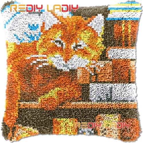 Latch Hook Cushion Cover Cat and Books Needlepoint Kits Chunky Acrylic Yarn Crocheting Pillow Case Arts & Crafts