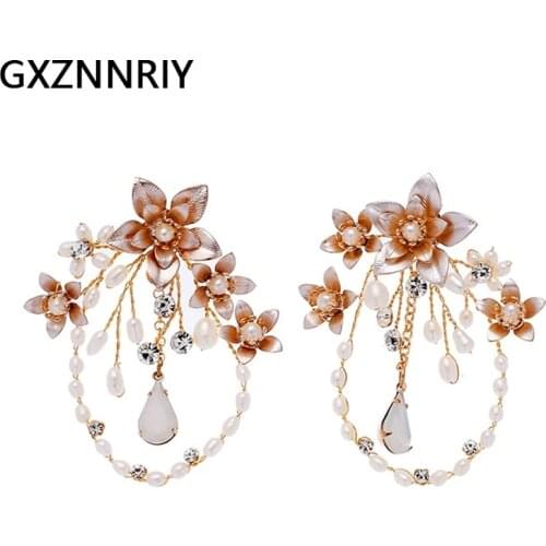 Handmade Metal Flower Pearl Earrings for Women Accessories Gold Bridal Wedding Drop Earring Bride Jewelry Party Bridesmaid Gift