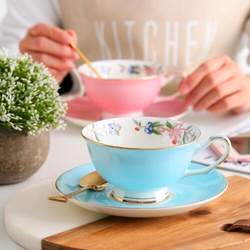 Continental creative ceramic cup bone china coffee cup family breakfast cup office cup coffee cup dish set coffee cup set