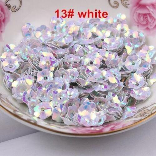 50g/lot PVC Sequins 8mm Flower Zapato Flor With 1 Center Hole Plum Blossom Cup Sequins Decoration Hologram Sequins White
