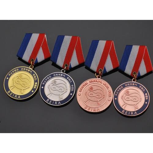 Metal plating medal manufacturer gold custom 3D medal back pin