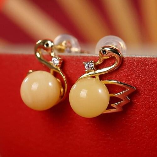 Natural 925 sterling silver gilt swan inlaid amber simple lovely individuality retro amber women earrings