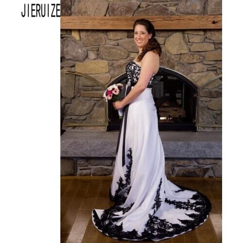 JIERUIZE Black and White Wedding Dresses Strapless Neck A Line Lace Appliques Lace Up Back Bridal Gowns vestido de noiva