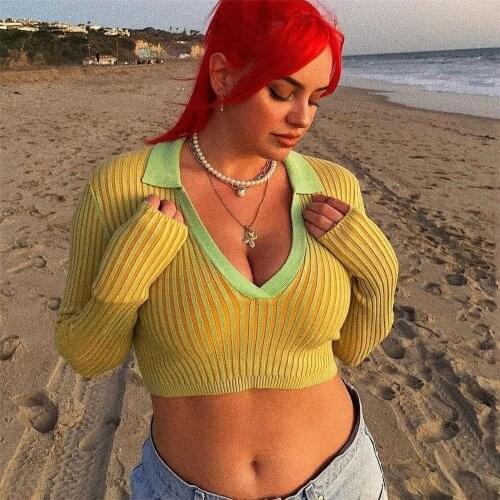 2021 Summer Sexy Knitted Green Long Sleeve T Shirts Women Casual V-neck Short Tops Fashion 90S Vintage Y2K Crop Top Streetwear